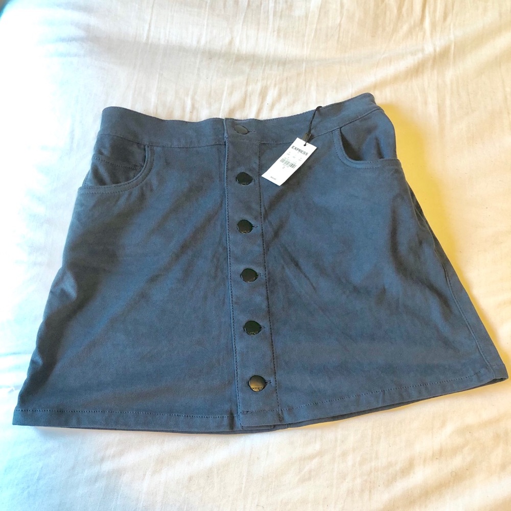 Express faux suede skirt new with tag